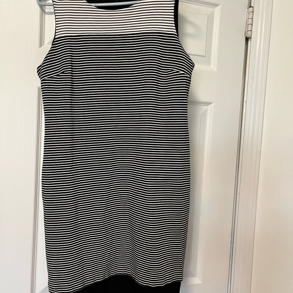 Isaac Mizrahi Black & White Striped Midi Dress